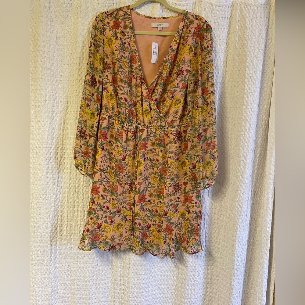Loft Floral Faux Wrap Dress, Size L. NWT.